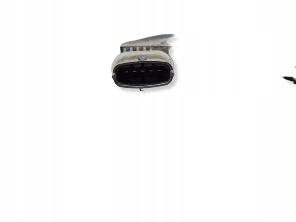 AdBlue-säiliö GK72-5J228-A Discovery Sport L550:lle image 6