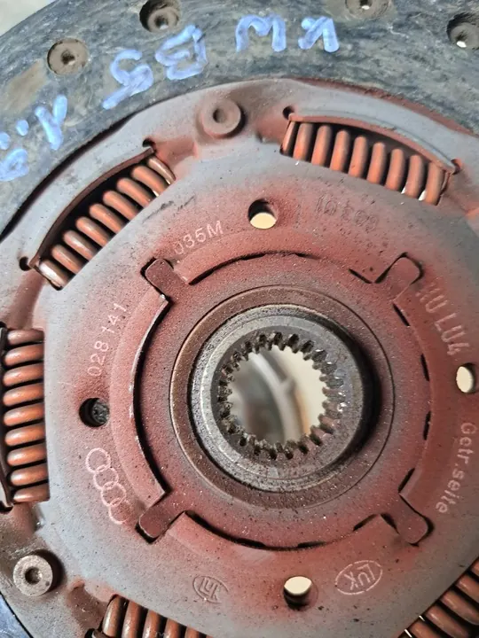 Volante de duplo massa VW Passat B5 1.9 TDI 90 CV image 5