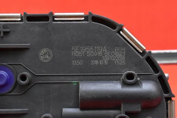 Tuulilasinpyyhkijän moottorin mekanismi etu Skoda Octavia III 17-20 5E1955023B image 5