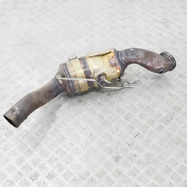Maserati Levante 3.0 Katalysaattori OEM 670107531 image 5