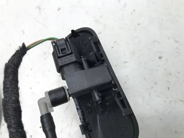 SKODA KODIAQ 2023 Washer Nozzle Heated 5G0955986 image 7