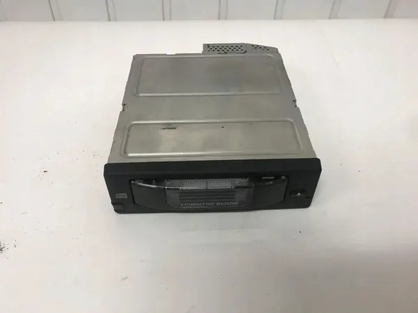 Cambiador CD BMW 5 (E60) 2004 65129133077 image 1