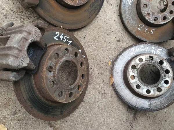 OEM 8E0615424G takajarru oikea Audi A4 A6:lle image 2