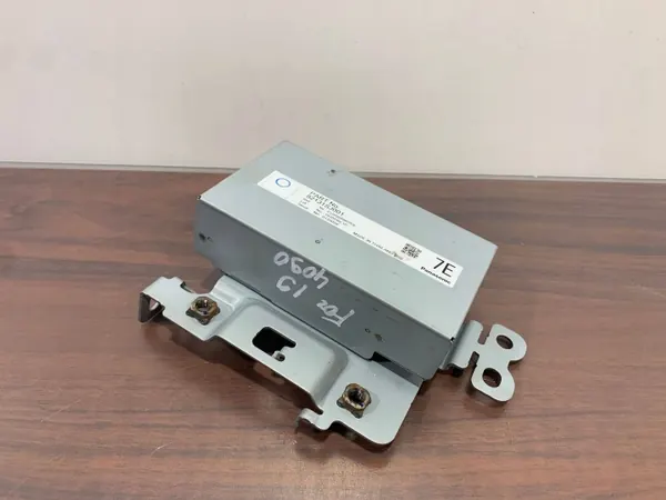 ECU Subaru Forester OEM 82131SJ001 - Usado image 2