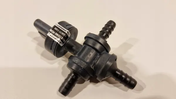 Undertrycksventil OEM 30645493 för Volvo S60 S80 V70 XC70 image 3