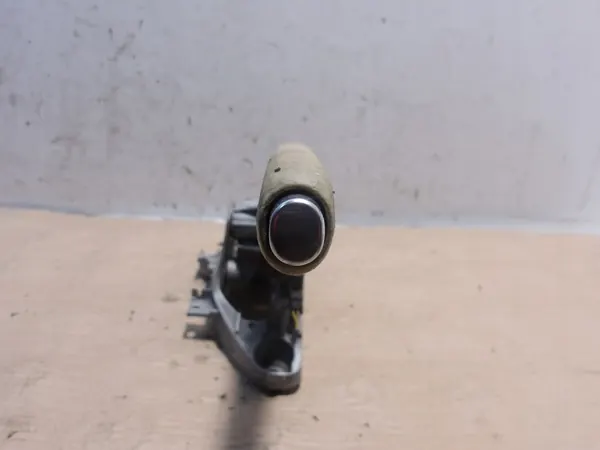 Mécanisme de frein à main VW 1.6L essence 2006 image 3