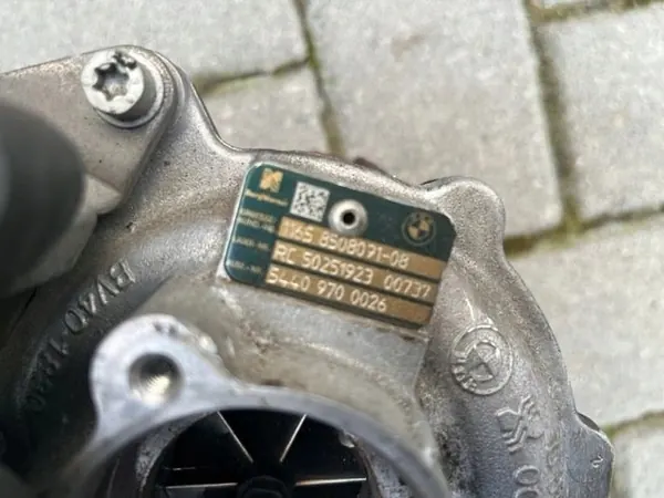 Turbo BMW F15 F10 F30 3.0 8508091 image 3