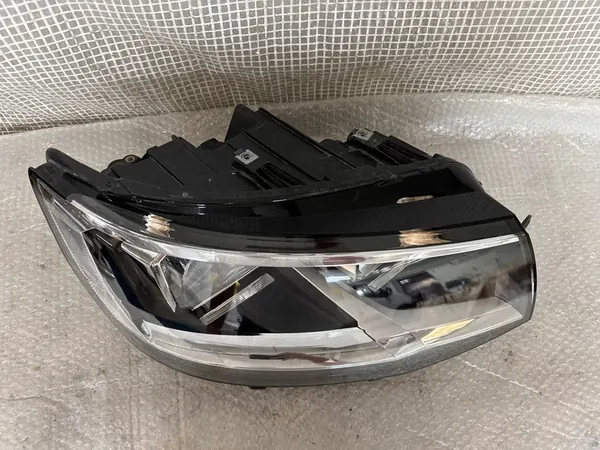 VW TRANSPORTER T6 15- Farol Frontal Direito image 2