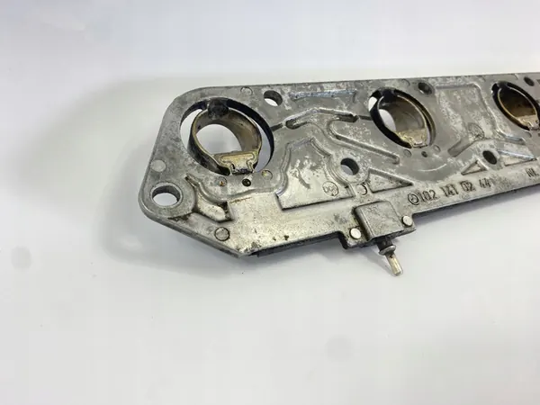 Intake Manifold Heater Mercedes W124 W201 image 3