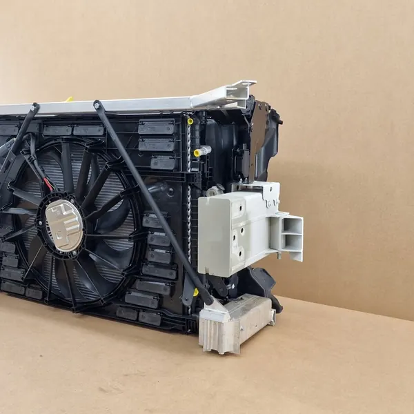 Viga delantera radiador Volvo XC90 II Lift Mild Hybrid 2020-2025 image 3