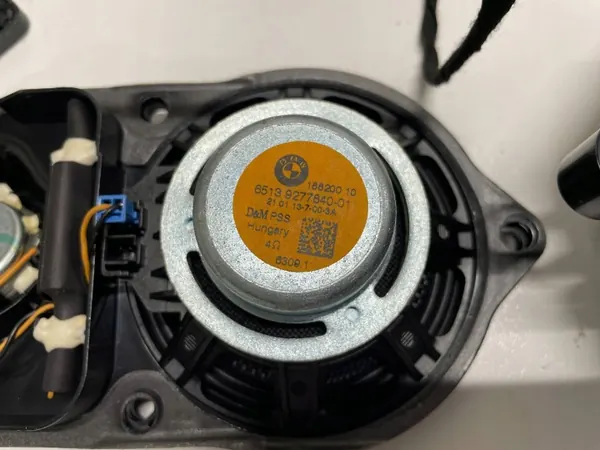 BMW X6 E71 Top HiFi Luidspreker-set OEM 9335339 image 10