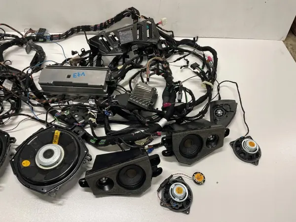 BMW X6 E71 Top HiFi Luidspreker-set OEM 9335339 image 8