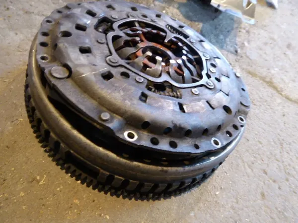 RENAULT ESPACE IV 02-06 Kytkinpainelevy 1.9 DCI image 8