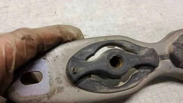 Support silencieux Ford OE BV615D217AB image 6