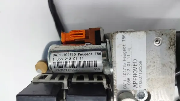 Pompe de toit Peugeot 307 CC Cabrio OEM 10562130111 image 3