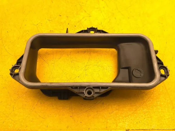 Mercedes-Benz GLE W167 2021 Boîtier Filtre Habitacle image 3