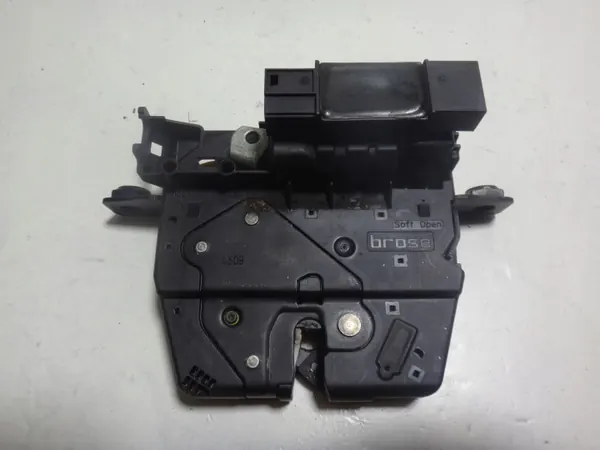 Serrure de coffre OEM 7269543 pour BMW F Series image 5