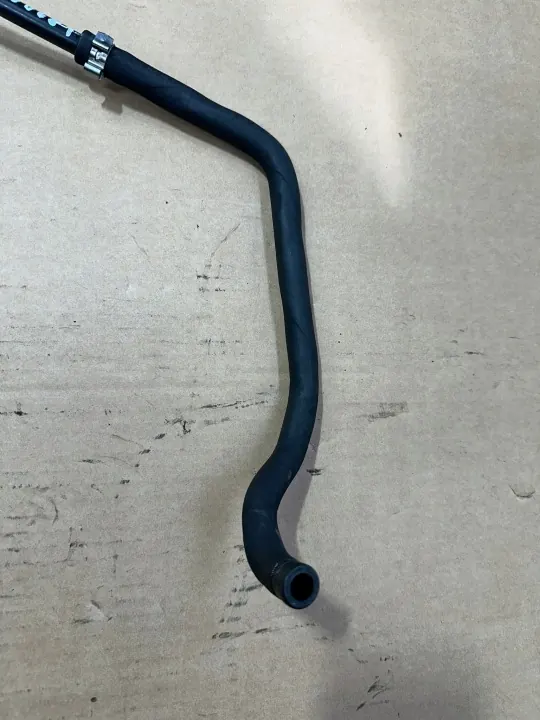 Olieleiding OEM A1644660681 voor Mercedes ML W164 6.3 AMG image 3