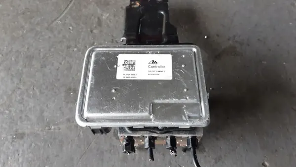 Peça auto Hyundai OE 58900-J9100 usada image 4