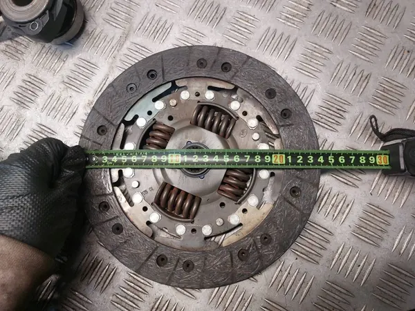 Disco de embreagem e rolamento Opel Movano A 2.5 DTI OEM image 6