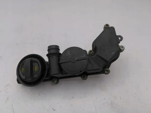 Ölabscheider Audi Q3 F3 2019 OEM 05E103495J image 2