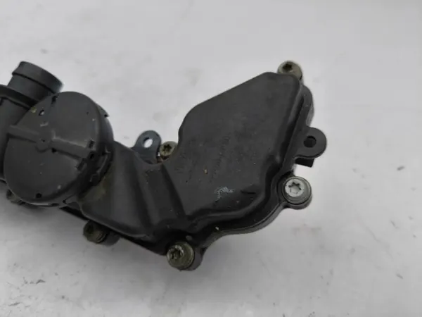 Ölabscheider Audi Q3 F3 2019 OEM 05E103495J image 6