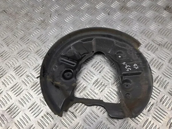 Audi A3 S3 8V OEM 5Q0615611N Taka jarrukilpi vasen image 2