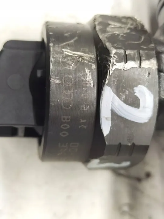 Spolarpump OEM 038130073AC för VW Sharan 1.9 TDI image 4