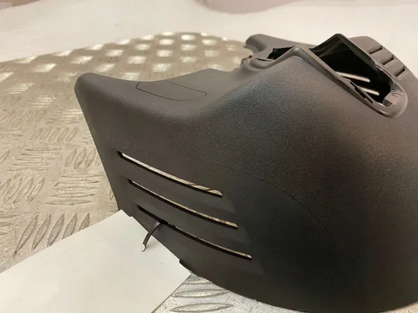 Volvo XC60 Aro retrovisor OEM 31424704 - Usado image 4