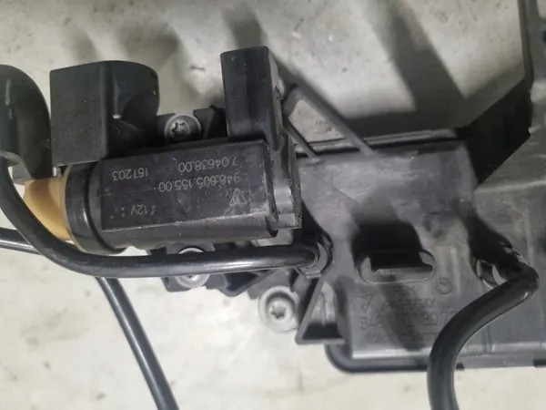 Reservatório de vácuo Porsche Macan S 3.0 94611013077 image 2