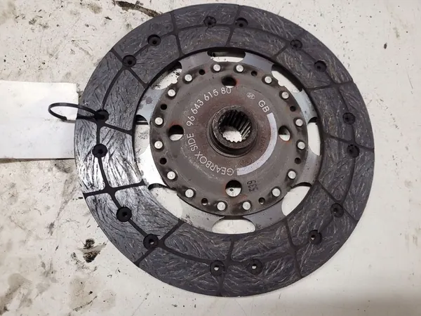 Disque d'embrayage CITROËN C5 II 2.0L diesel image 2