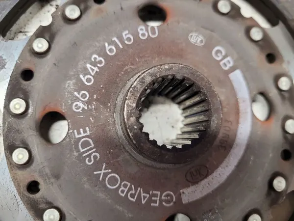 Disque d'embrayage CITROËN C5 II 2.0L diesel image 3