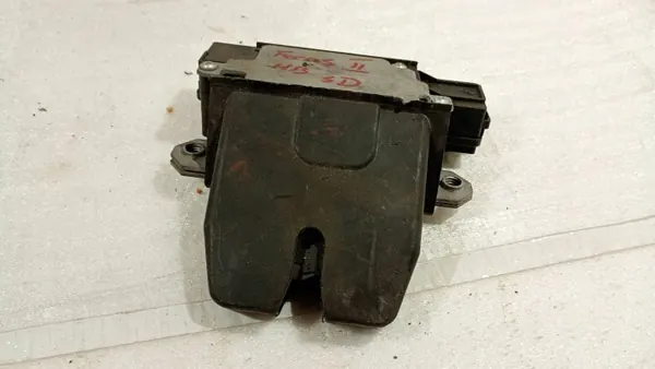 Serrure de coffre FORD FOCUS II 2 OEM FOCUS II 2 image 7