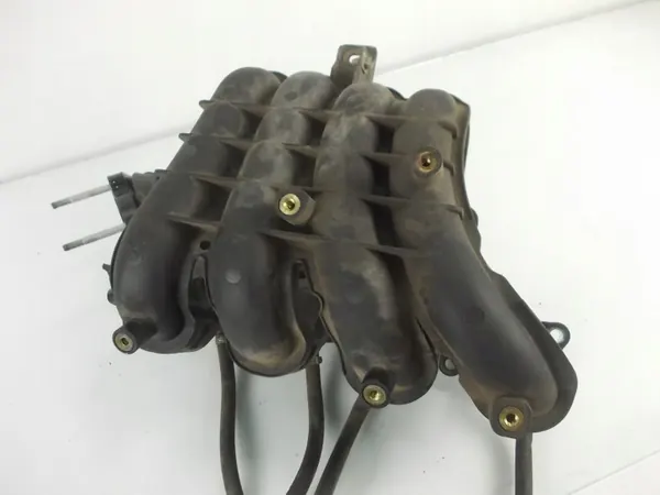 Insugningsgrenrör Hyundai i20 2008-2014 OEM image 5