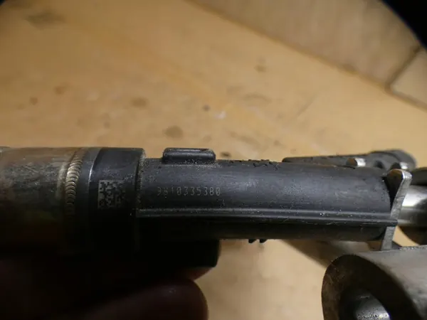 PEUGEOT 308 T9 Rampa de combustível com injetor 1.2 THP image 5