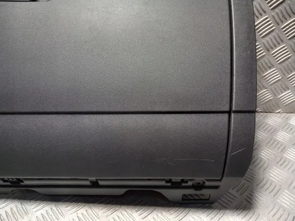 VW Golf VII Passagerarsida Konsolfack OEM 5G1857285E image 4