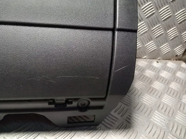VW Golf VII Passagerarsida Konsolfack OEM 5G1857285E image 6