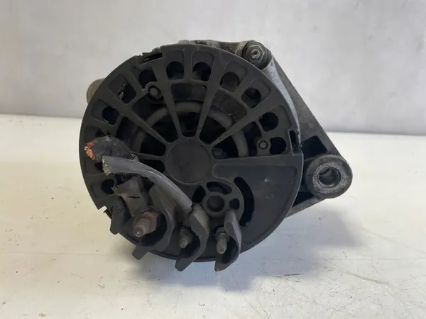 OPEL ZAFIRA B 1.9 CDTI Vaihtovirtageneraattori 93169030 image 3