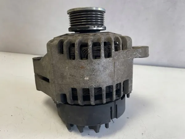 OPEL ZAFIRA B 1.9 CDTI Vaihtovirtageneraattori 93169030 image 6