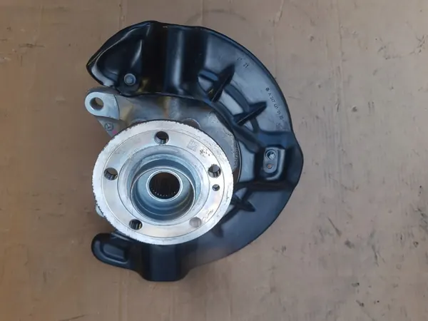 MERCEDES CLA 118 GLA 247 GLB Mozzo Anteriore Sinistro A2473320100 image 2