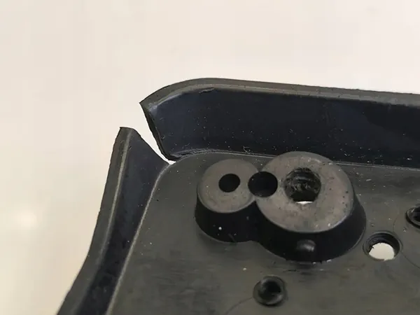 Nummerplåtshållare Mercedes E W211 image 3