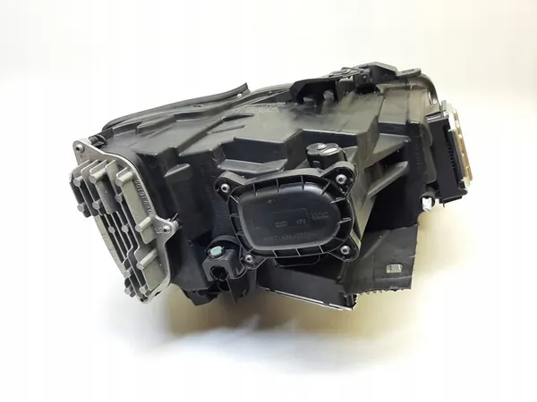 AUDI Q2 Faro Izquierdo 81A941773D 81A941033 image 6