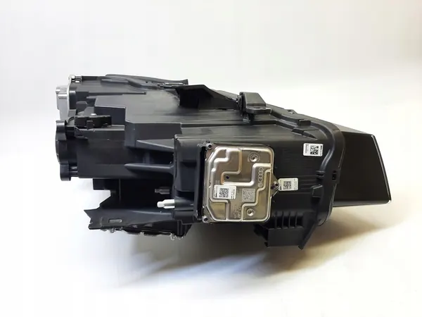 AUDI Q2 Faro Izquierdo 81A941773D 81A941033 image 7