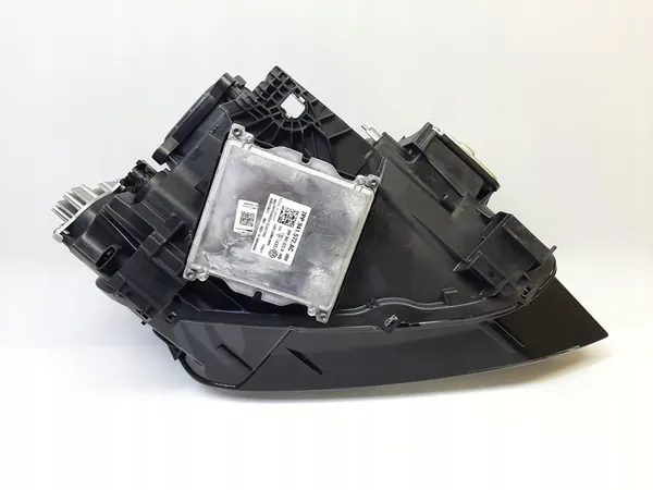 AUDI Q2 Faro Izquierdo 81A941773D 81A941033 image 8