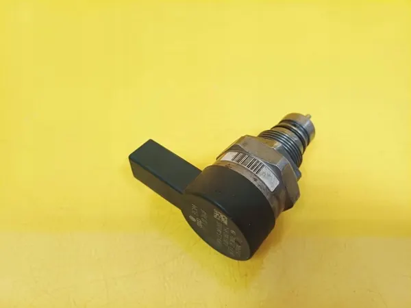 Kraftstoffdrucksensor OEM DRC101213 für Audi Q7 4L image 2