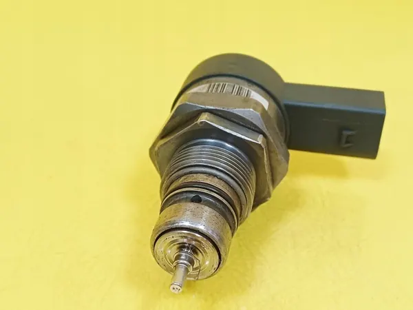 Kraftstoffdrucksensor OEM DRC101213 für Audi Q7 4L image 4