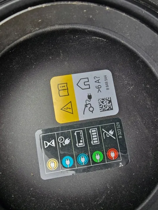 BMW Tankklappe OEM 9466557 für iX1 U11 BEV 2024 image 6