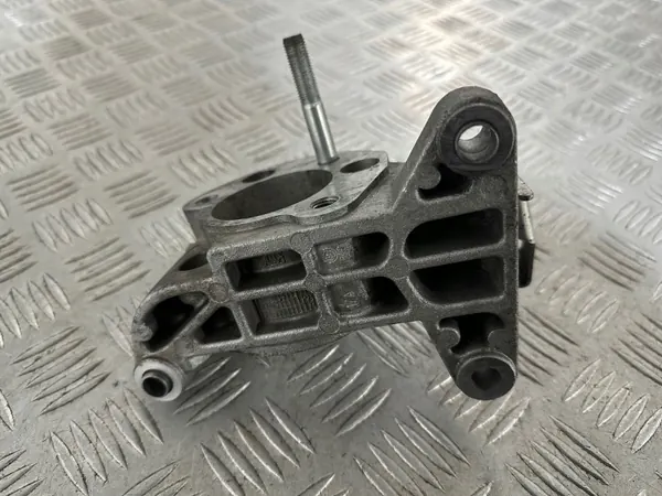 Lancia Delta III 1.6 JTD Halvaxelfäste OEM 55203363 image 10