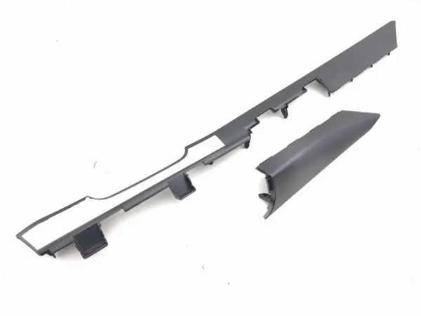 Handschoenenvakframe KIA Niro 2024 OEM 84790AT900 image 2
