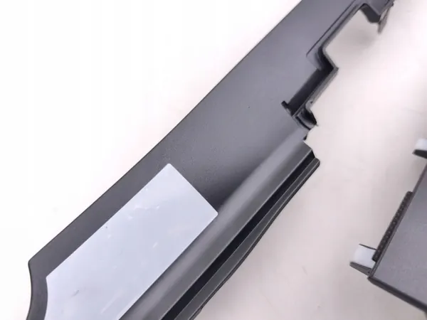 Handschoenenvakframe KIA Niro 2024 OEM 84790AT900 image 5